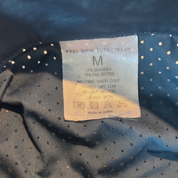 Free Ride Equestrian Quarter-Zip Top - Picture 2 of 4